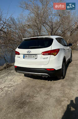 Позашляховик / Кросовер Hyundai Santa FE 2012 в 