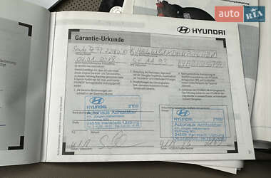 Внедорожник / Кроссовер Hyundai Santa FE 2017 в 