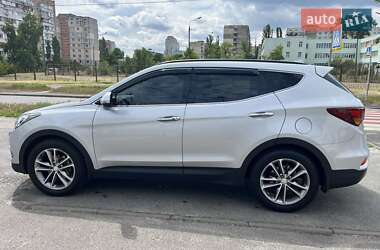 Внедорожник / Кроссовер Hyundai Santa FE 2016 в Киеве