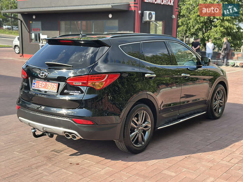 Позашляховик / Кросовер Hyundai Santa FE 2014 в Рівному