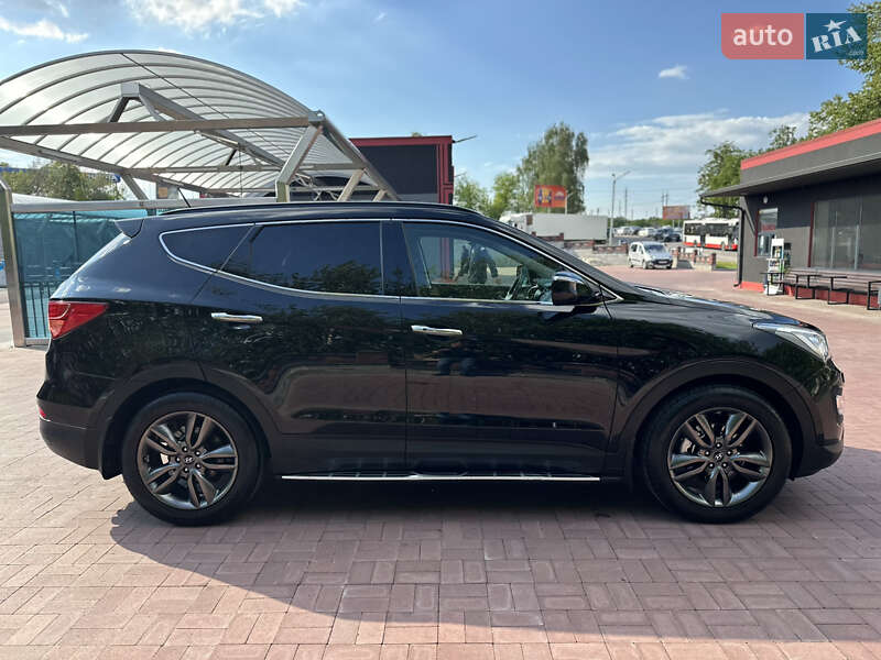 Позашляховик / Кросовер Hyundai Santa FE 2014 в Рівному
