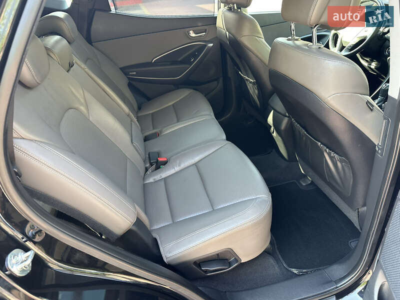 Позашляховик / Кросовер Hyundai Santa FE 2014 в Рівному
