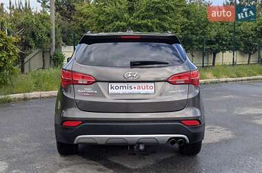 Позашляховик / Кросовер Hyundai Santa FE 2013 в 