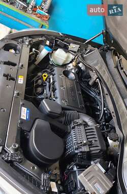 Позашляховик / Кросовер Hyundai Santa FE 2013 в 