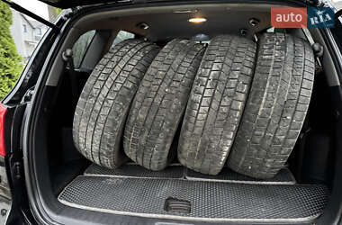 Позашляховик / Кросовер Hyundai Santa FE 2006 в 