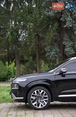 Позашляховик / Кросовер Hyundai Santa FE 2021 в 