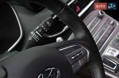 Позашляховик / Кросовер Hyundai Santa FE 2021 в 