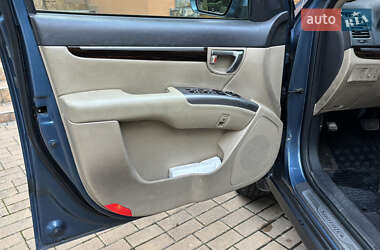 Внедорожник / Кроссовер Hyundai Santa FE 2012 в 