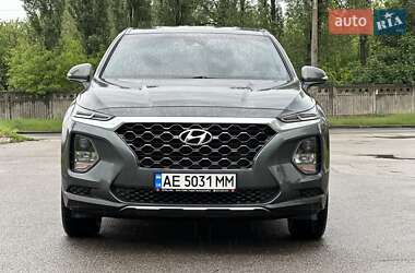 Позашляховик / Кросовер Hyundai Santa FE 2019 в 