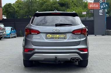 Внедорожник / Кроссовер Hyundai Santa FE 2016 в 