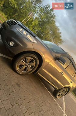 Внедорожник / Кроссовер Hyundai Santa FE 2010 в 