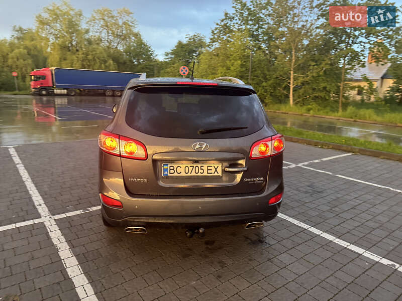 Позашляховик / Кросовер Hyundai Santa FE 2010 в Трускавці