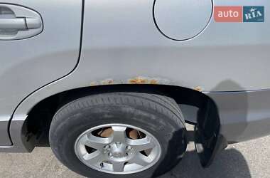 Позашляховик / Кросовер Hyundai Santa FE 2005 в 