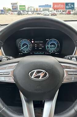 Позашляховик / Кросовер Hyundai Santa FE 2021 в 