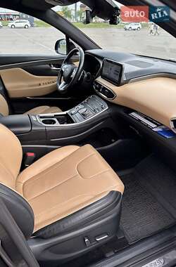 Позашляховик / Кросовер Hyundai Santa FE 2021 в 