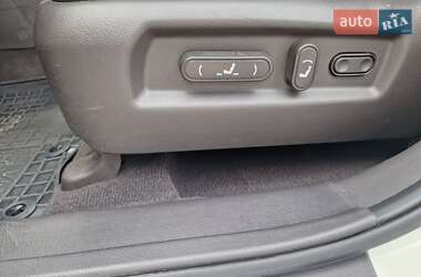 Позашляховик / Кросовер Hyundai Santa FE 2011 в 