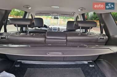 Позашляховик / Кросовер Hyundai Santa FE 2011 в 