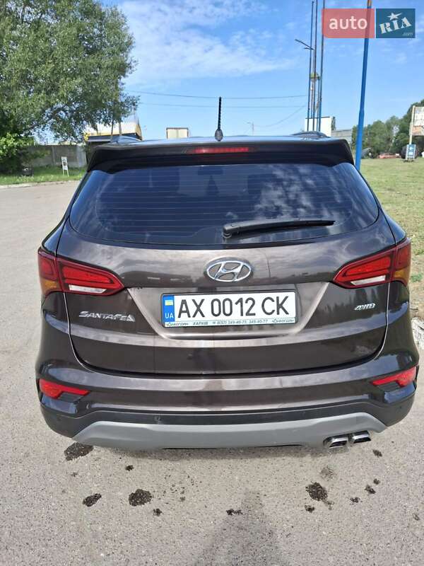 Позашляховик / Кросовер Hyundai Santa FE 2017 в Харкові