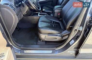 Позашляховик / Кросовер Hyundai Santa FE 2011 в 