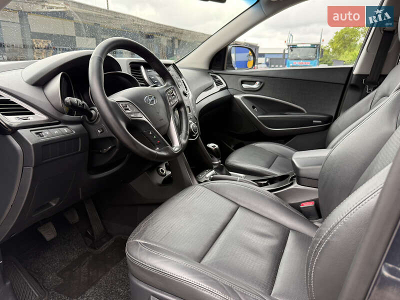 Позашляховик / Кросовер Hyundai Santa FE 2014 в Рівному