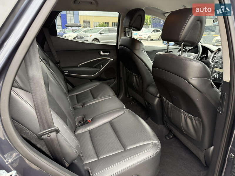 Позашляховик / Кросовер Hyundai Santa FE 2014 в Рівному