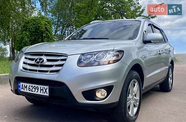 Внедорожник / Кроссовер Hyundai Santa FE 2010 в Житомире