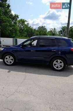 Позашляховик / Кросовер Hyundai Santa FE 2011 в 