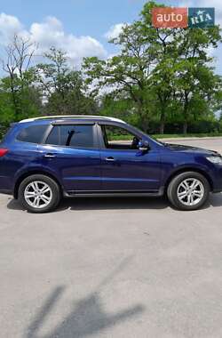 Позашляховик / Кросовер Hyundai Santa FE 2011 в 
