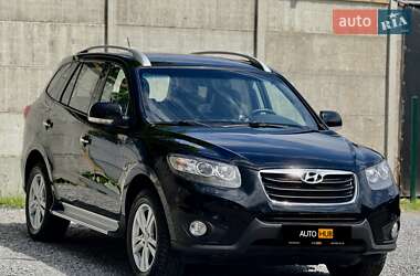 Внедорожник / Кроссовер Hyundai Santa FE 2011 в 