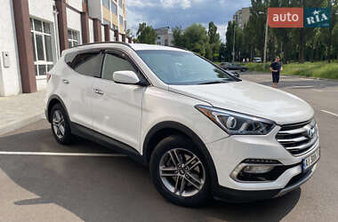 Внедорожник / Кроссовер Hyundai Santa FE 2016 в Вишневом