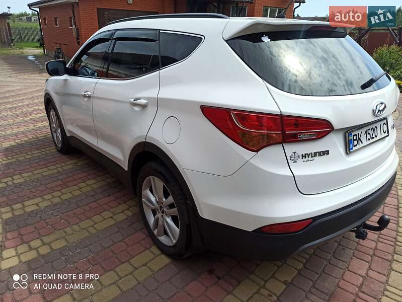 Внедорожник / Кроссовер Hyundai Santa FE 2013 в Рокитном