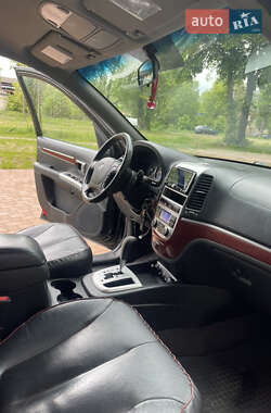 Позашляховик / Кросовер Hyundai Santa FE 2006 в 