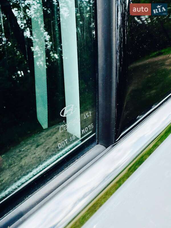 Позашляховик / Кросовер Hyundai Santa FE 2016 в Києві