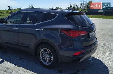 Позашляховик / Кросовер Hyundai Santa FE 2017 в 