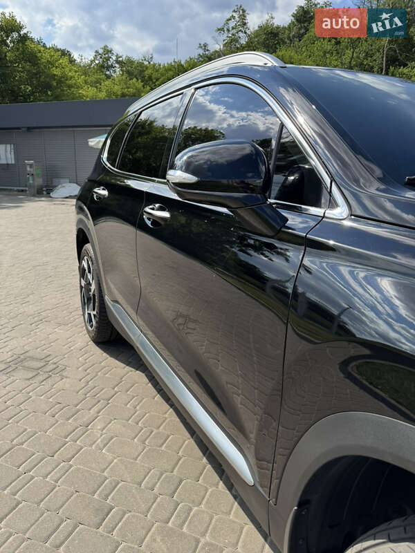Внедорожник / Кроссовер Hyundai Santa FE 2022 в Харькове
