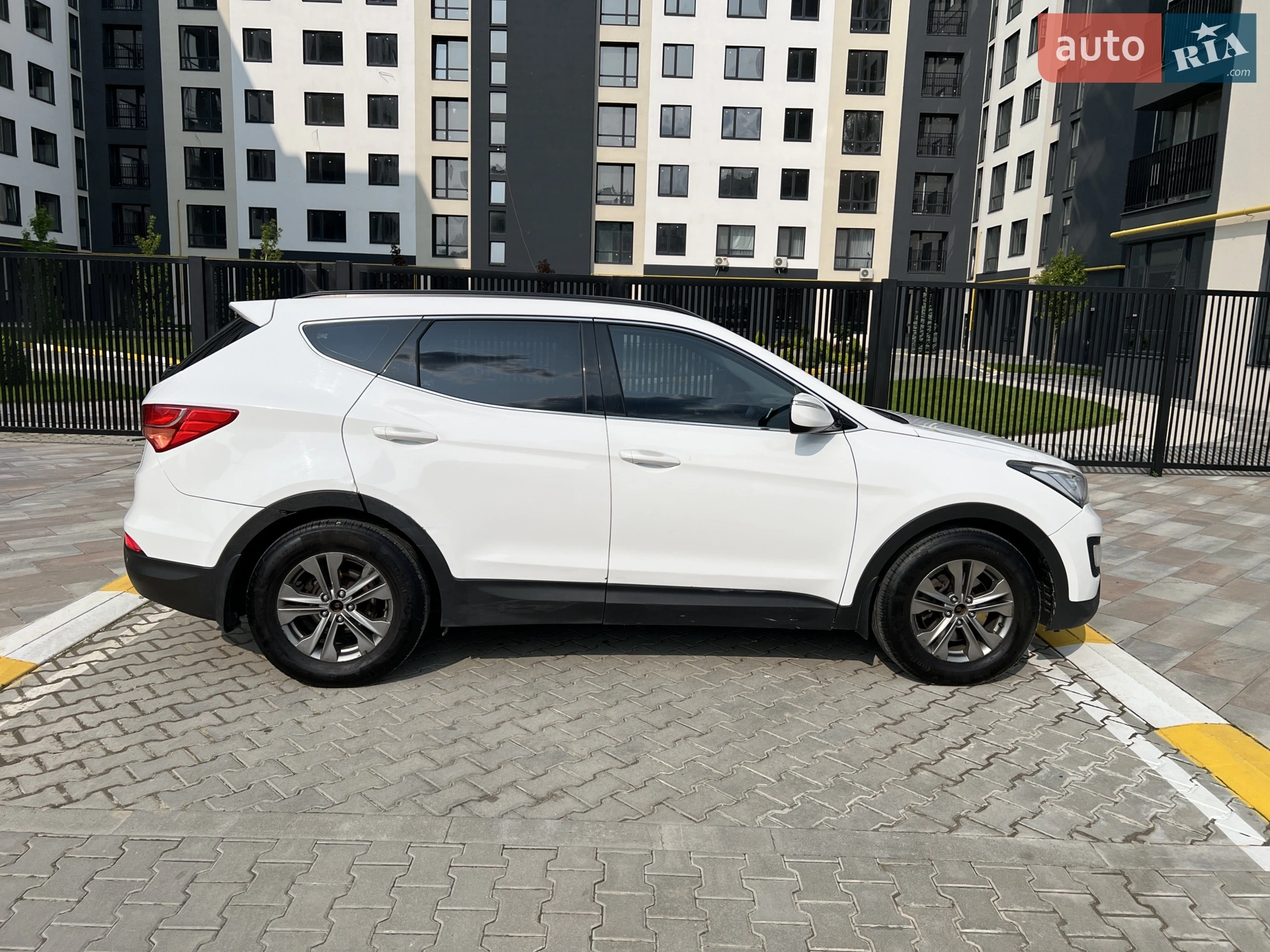 2013 Hyundai Santa Fe - мініатюра 4