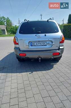 Позашляховик / Кросовер Hyundai Santa FE 2004 в 