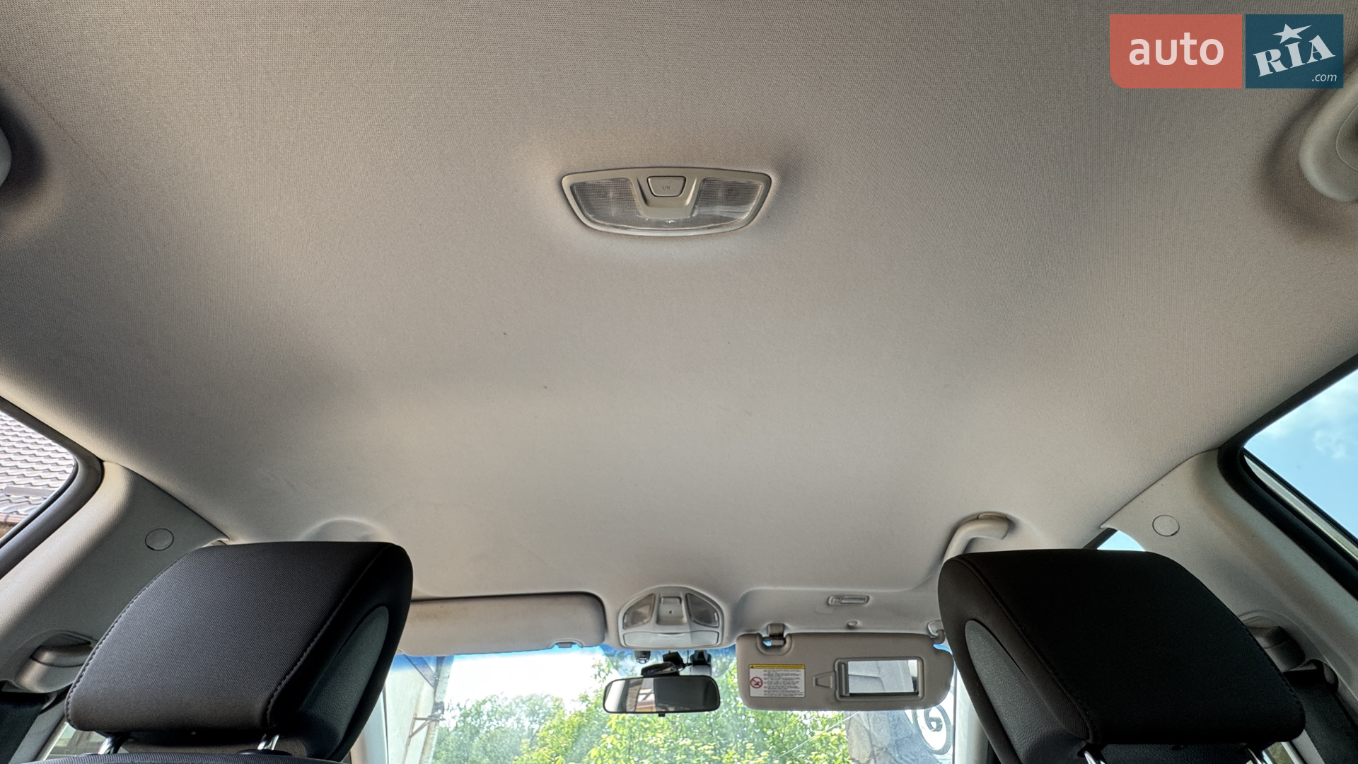 2013 Hyundai Santa Fe - мініатюра 19