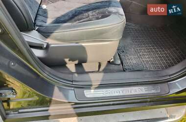 Внедорожник / Кроссовер Hyundai Santa FE 2010 в 