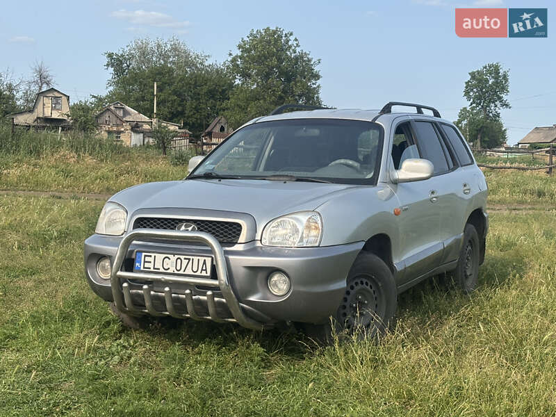 Внедорожник / Кроссовер Hyundai Santa FE 2004 в 