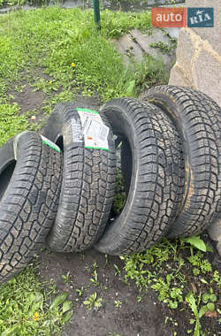 Внедорожник / Кроссовер Hyundai Santa FE 2004 в 