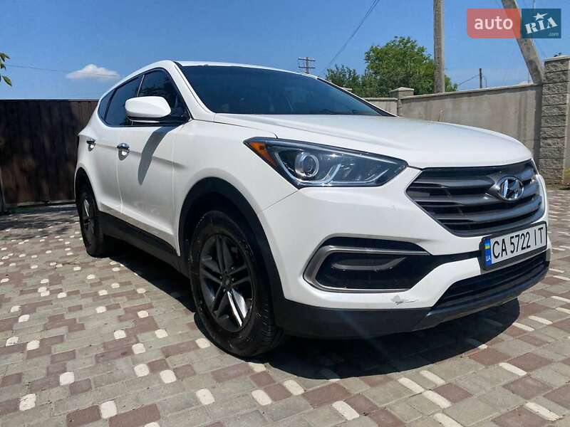 Позашляховик / Кросовер Hyundai Santa FE 2016 в Тальному фото 9 Позашляховик / Кросовер Hyundai Santa FE 2016 в Тальному