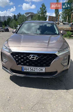 Позашляховик / Кросовер Hyundai Santa FE 2019 в 