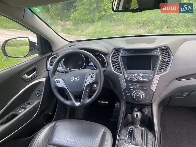 Внедорожник / Кроссовер Hyundai Santa FE 2014 в Ровно