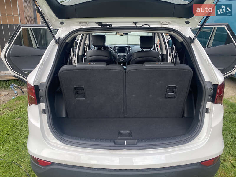 Внедорожник / Кроссовер Hyundai Santa FE 2014 в Ровно