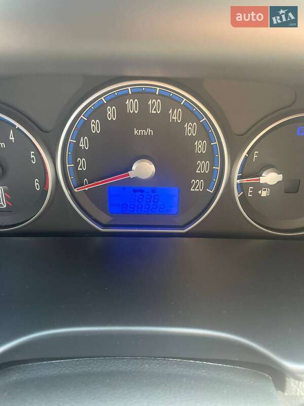 Внедорожник / Кроссовер Hyundai Santa FE 2007 в Киеве фото 18 Внедорожник / Кроссовер Hyundai Santa FE 2007 в Киеве