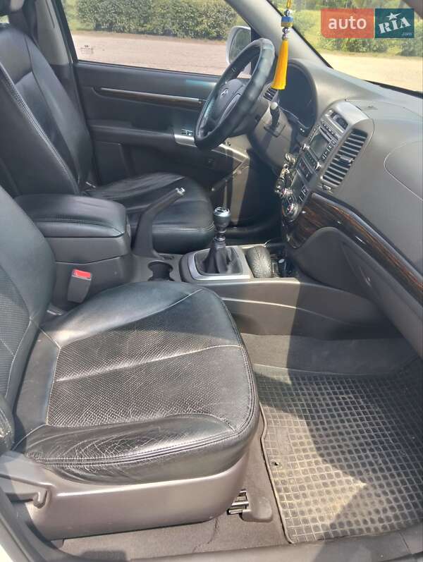 Позашляховик / Кросовер Hyundai Santa FE 2012 в Дніпрі