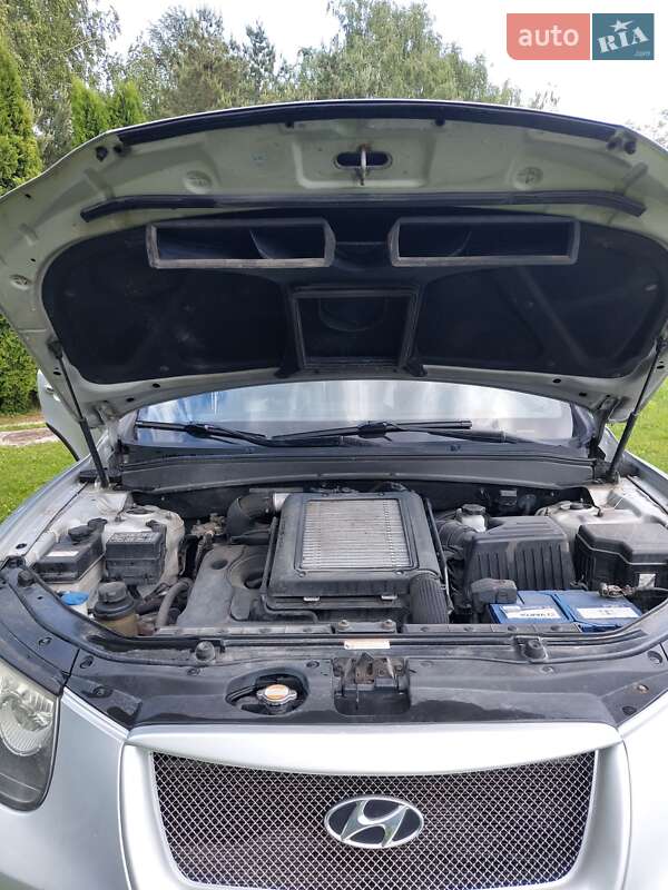 Позашляховик / Кросовер Hyundai Santa FE 2008 в Тернополі