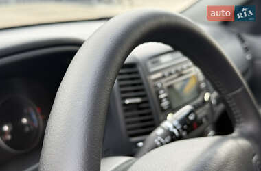 Внедорожник / Кроссовер Hyundai Santa FE 2010 в 