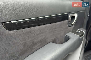 Внедорожник / Кроссовер Hyundai Santa FE 2010 в 